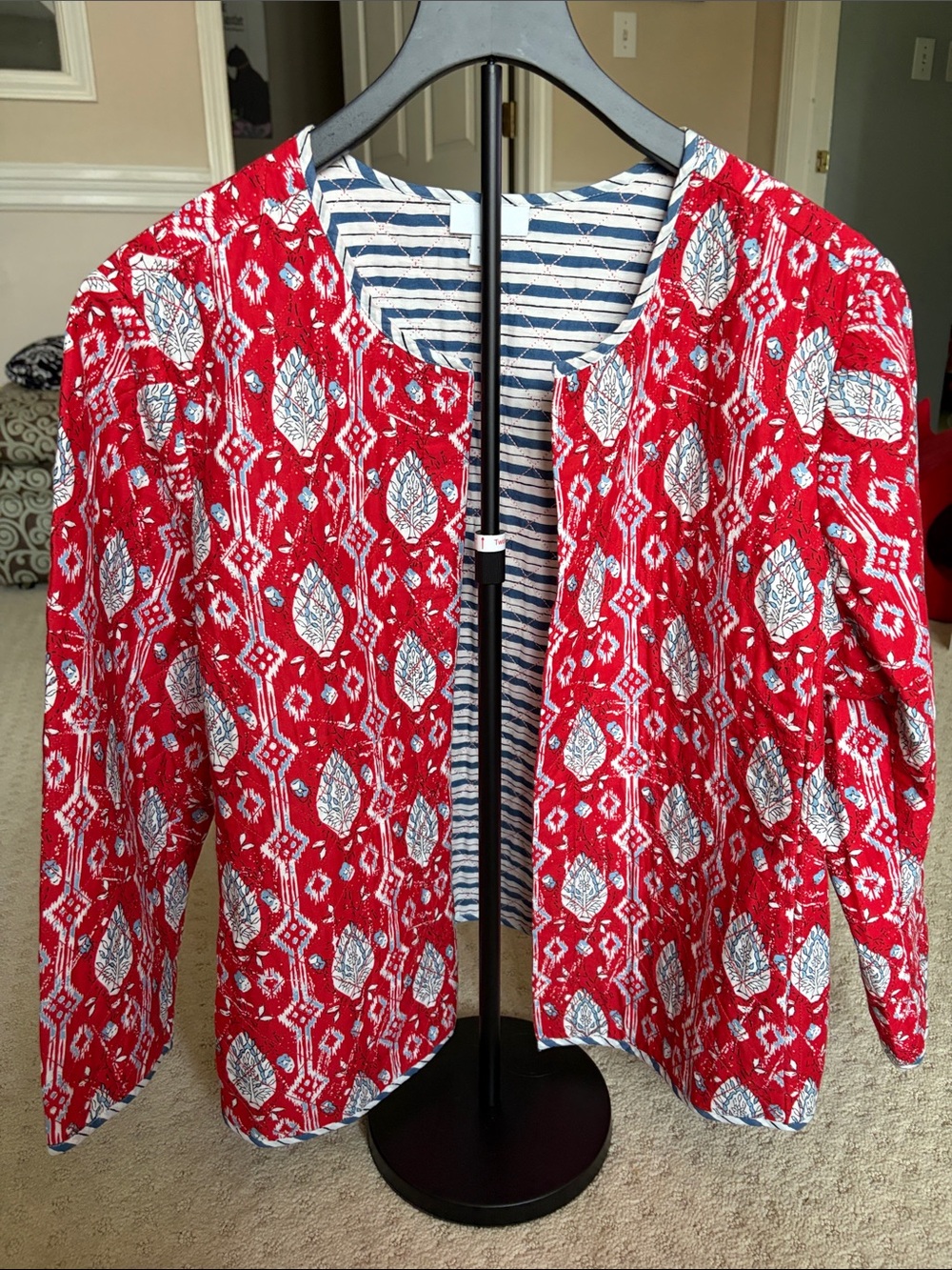 J. Jill Red Printed Open-Front Jacket with Blue-White Leaf Pattern